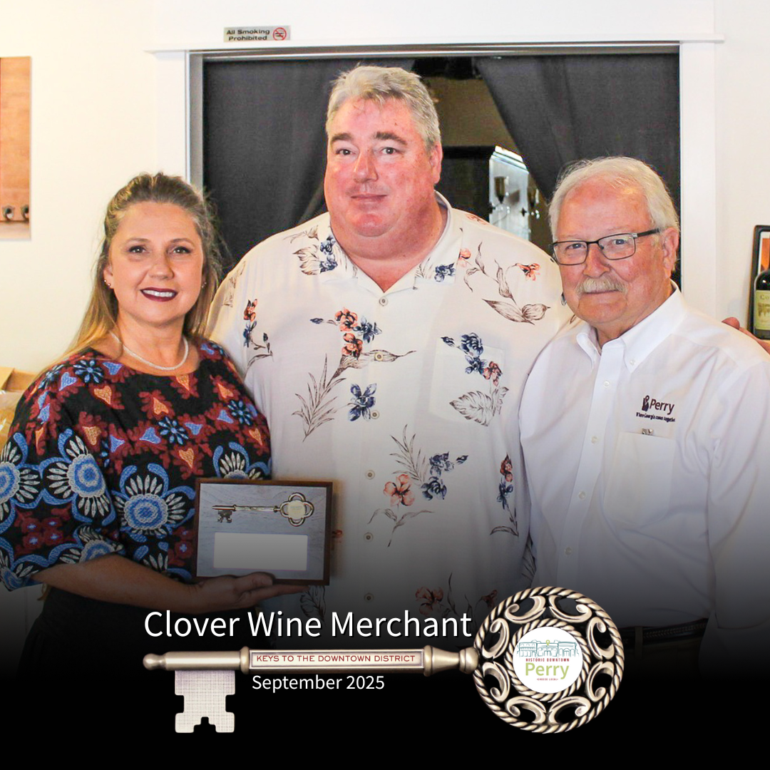 Photo for Keys to the Downtown District Honors Perry Businesses